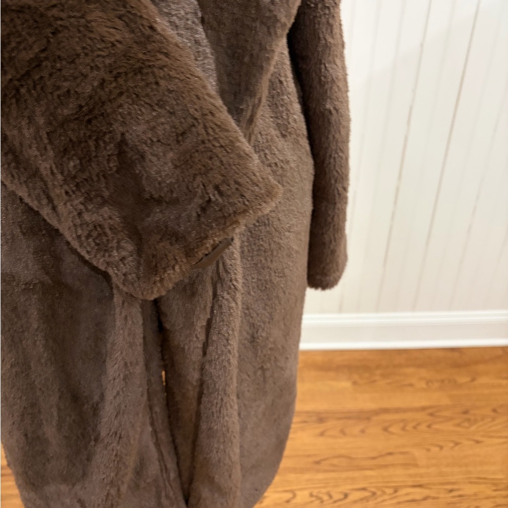 NWT Longline Faux Fur Coat - Picture 4 of 6